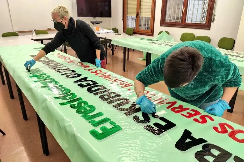 Grebara deitu dute Bizkaiko egoitzetan urri hasierarako