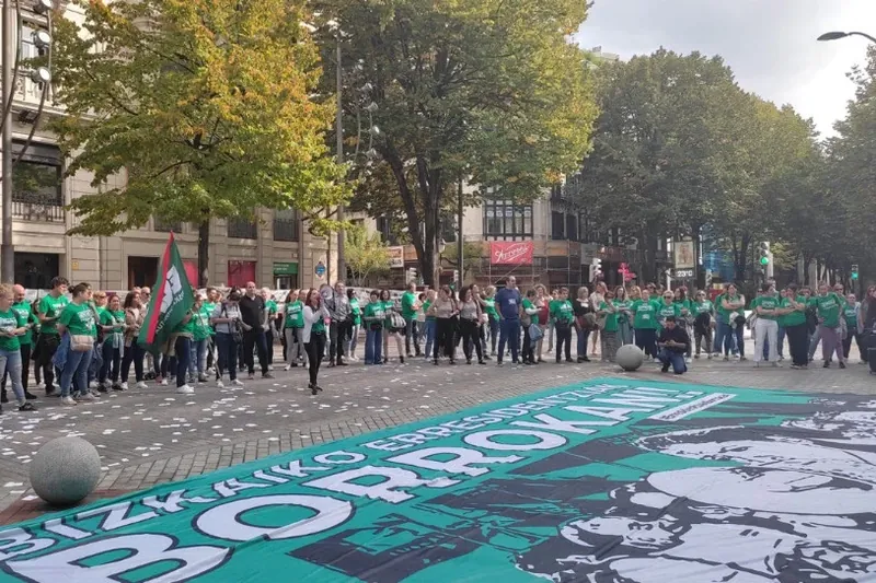 Bizkaiko egoitzetako langileek beste zazpi egunez egingo dute greba