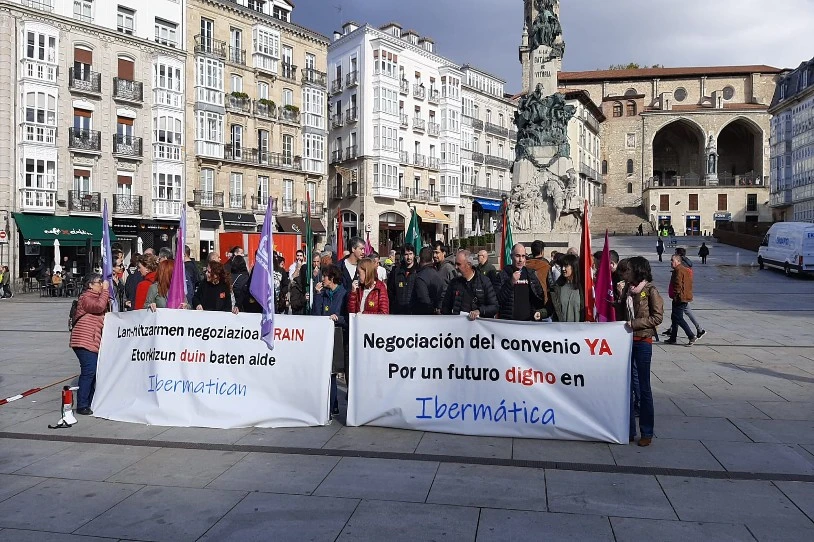 Ibermatica enpresako langileek bigarren greba eguna egin dute
