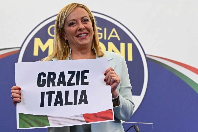 Italian oinarrizko errenta kenduko diete lan eskaintzaren bati uko egiten diotenei