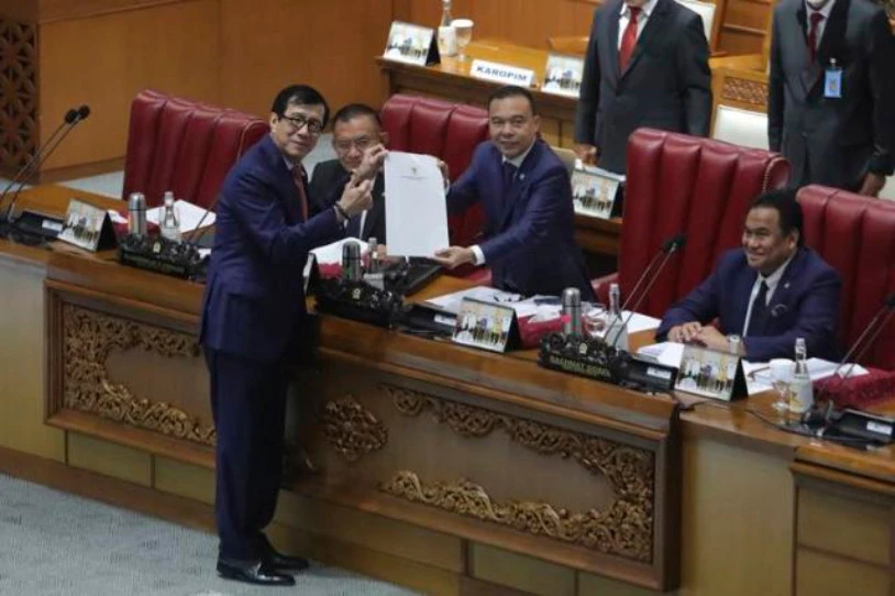 Indonesian hamar urterainoko kartzela-zigorrekin zigortuko dute lan politiko komunista