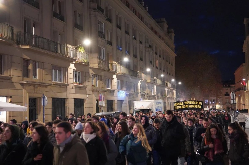 "Okupazioaren kontrako ofentsiba ere langile kontrolaren aurkako ofentsiba da"