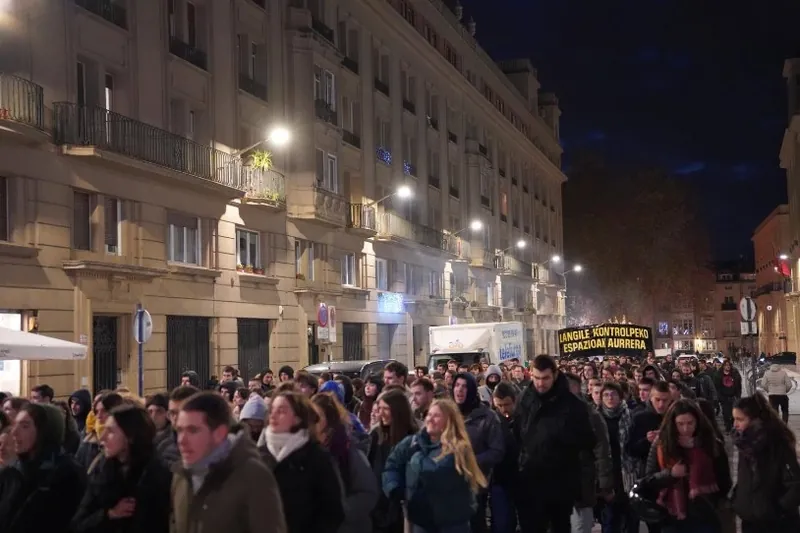 "Okupazioaren kontrako ofentsiba ere langile kontrolaren aurkako ofentsiba da"