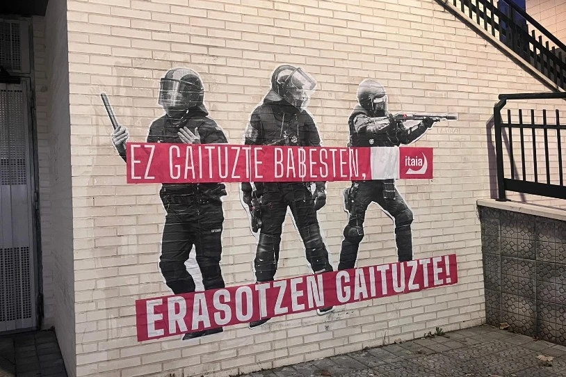 Bilboko udaltzain batek bere bikotekide ohia jazarri du, GPS baten bidez kontrolatuz