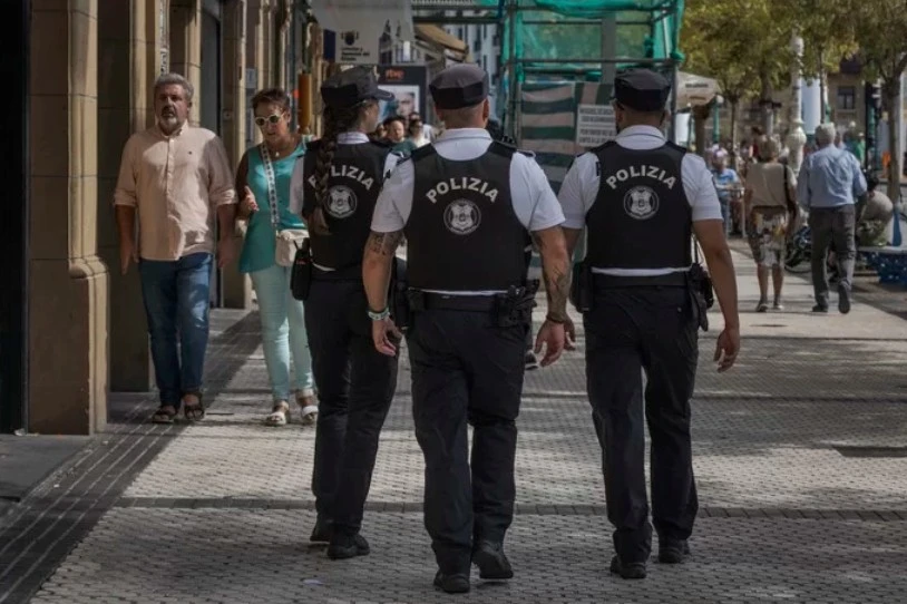 Donostiako Udaltzaingoa 2026an hasiko da taser pistolak erabiltzen