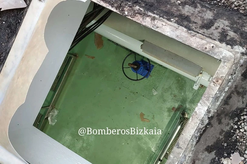 Beste langile bat zauritua Santurtziko portuan