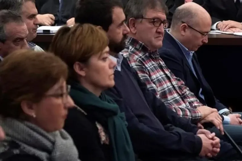 'De Miguel' auzian espetxeratutako lau jeltzaleetatik hiru, kalean bi urteren ostean