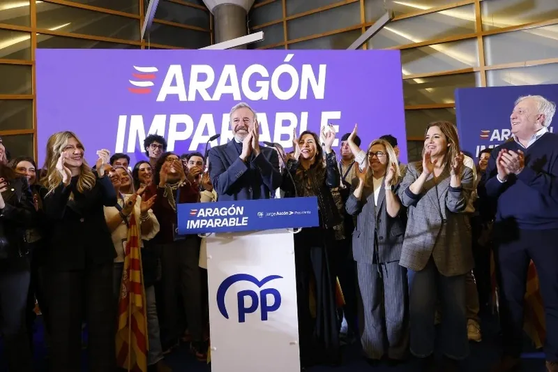 PPk hauteskundeak irabazi ditu Aragoin, eta Voxek eserlekuak bikoiztu ditu