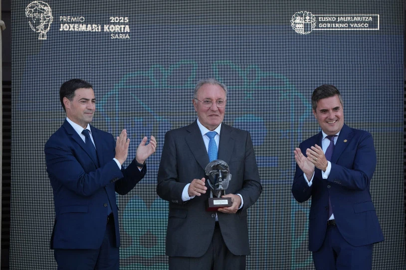 Sidenorreko zuzendaritza inputatu dute, Israelgo Estatura legez kanpoko altzairu esportazioak egiteagatik