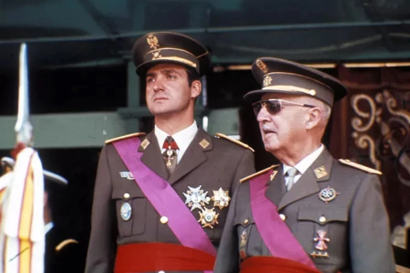 Juan Carlos I.ak Francorekin zuen harremana defendatu du: "Zergatik gezurra esan, berak egin baninduen errege?"
