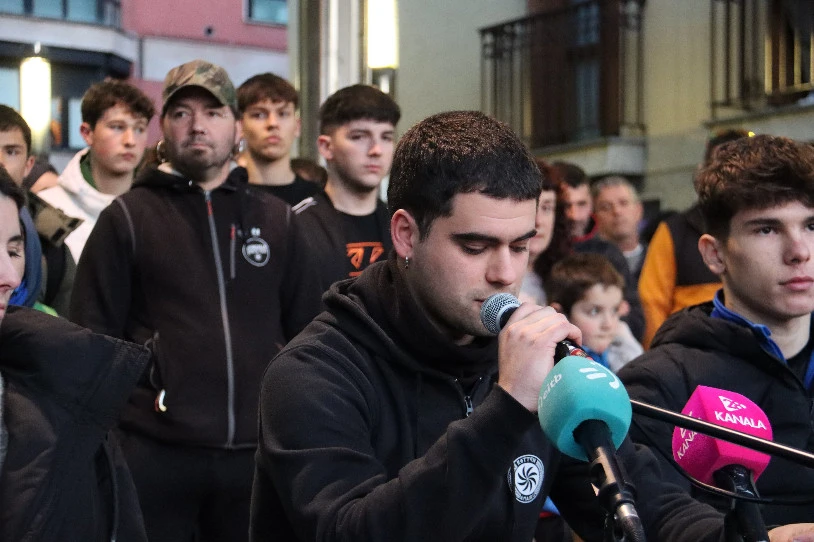 Hilaren 17an deklaratuko du Tolosako Inauterietan ertzainek zauritutako gazteetako batek