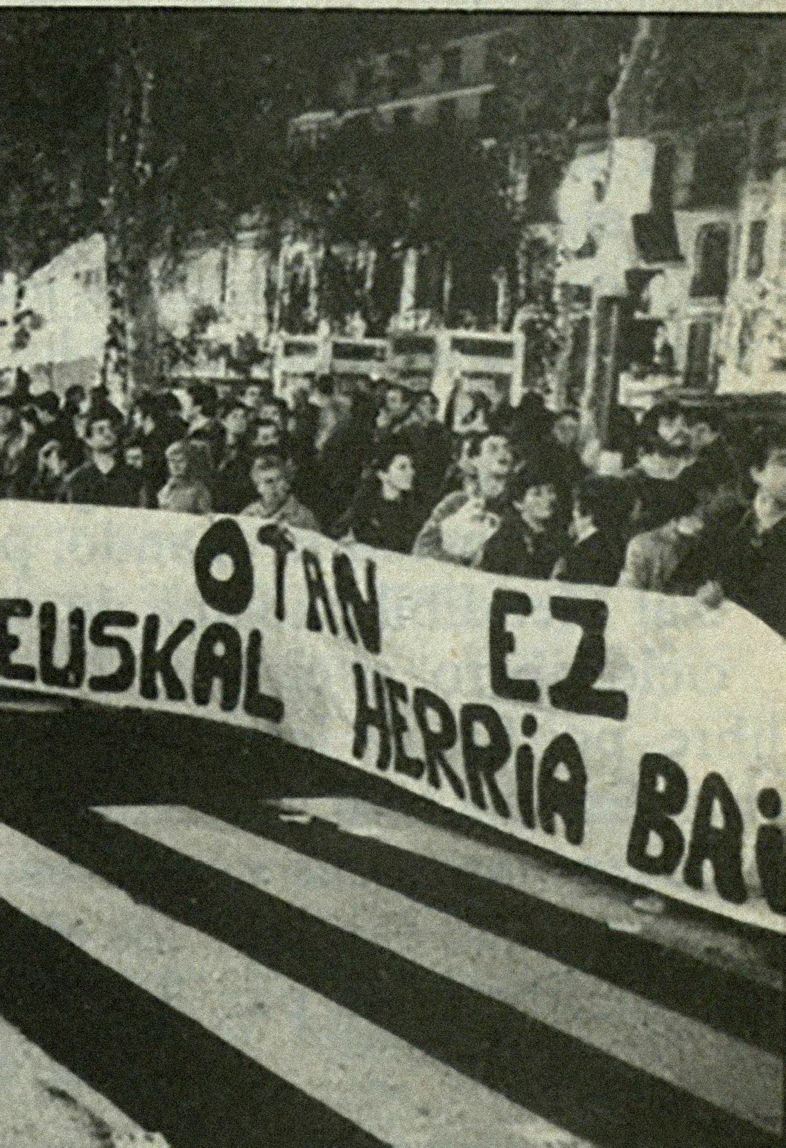 Bakearen eta aliantzaren artean: NATOren aurkako borroka Espainian eta Hego Euskal Herrian