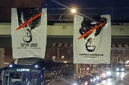 Hirugarren greba-eguna eta bilera Amurrioko Tubos Reunidosen