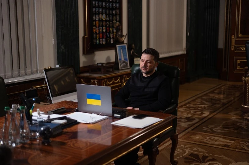 Gerraren bosgarren urtean sartuko da Ukraina, gero eta bakartuago