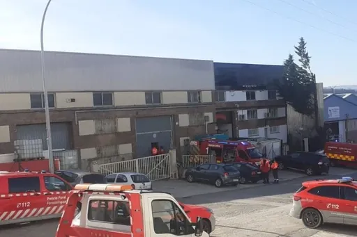 Beste langile bat lan-istripuz hila, Berriobeitiko rokodromoan