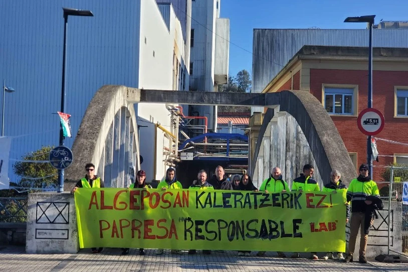 Hamasei langile kaleratu ditu Algeposak, Papresak kontratua eten ostean