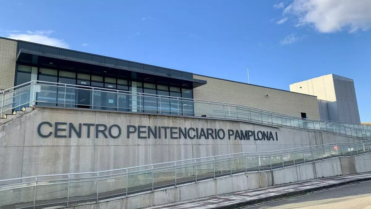 80 urteko pertsona preso baten heriotza baieztatu du Nafarroako Salhaketak