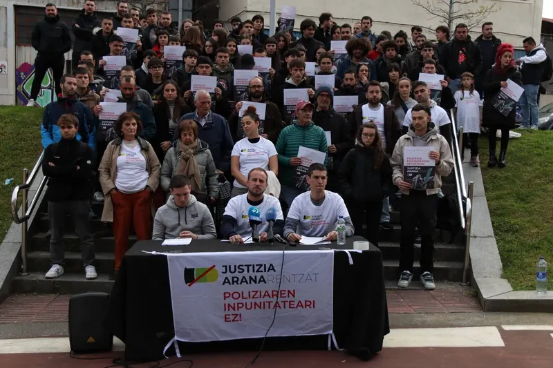 Ia urtebete Etxarriren desalojotik: Poliziaren inpunitatea salatu du Justizia Aranarentzat plataformak