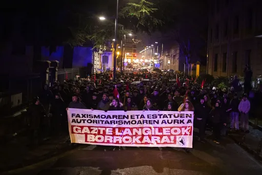 15.000 euroko isunak eta 75 identifikazio Iruñean, urtarrilaren 31n mobilizatzeko deia egiteagatik