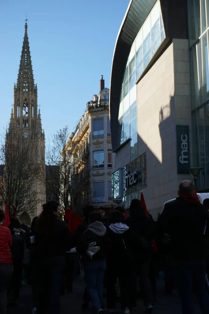 20.000 euroko isunak manifestazioetako "kalteengatik"; Donostiako PPren eskaera