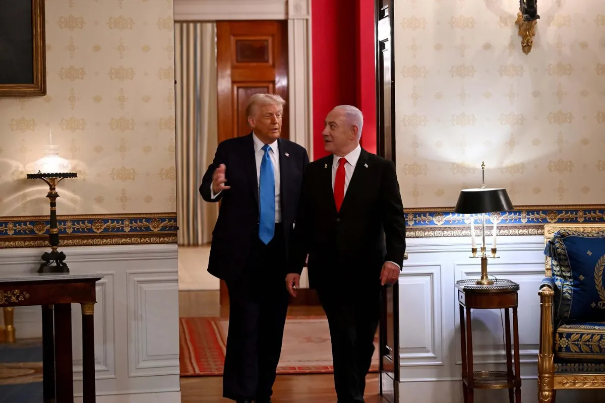 Trumpek hamar eguneko "su-etena" iragarri du Libanon