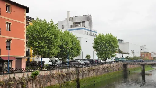 Hartzekodunen konkurtsoan sartu dute Errenteriako Papresa fabrika