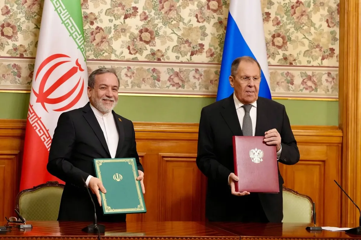 Ormuzko itsas-blokeoa gogortu egin da eta Moskuren babes bila ari da Iran