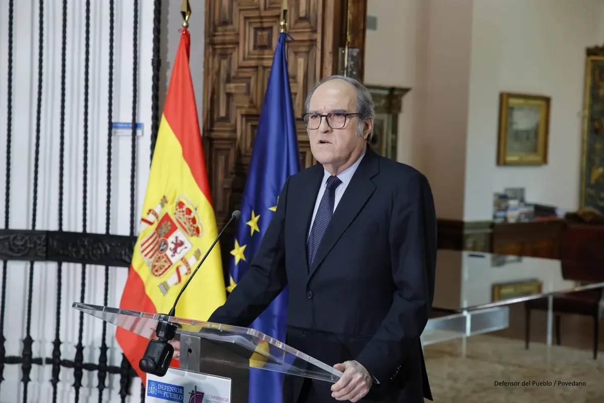 Espainiako Estatuko torturak ikertzeari uko egiten dio Herriaren Defendatzaileak