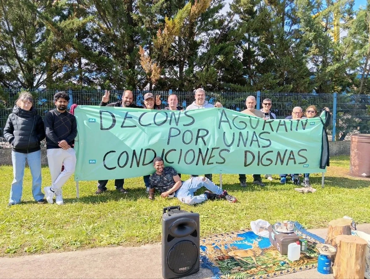 Greba mugagabea Aguraingo Decons enpresan, hitzarmenaren alde