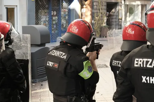 Ertzaintzako desorekak: 5 agente indarkeria matxistaren aurkako unitatean, 6 ustelkeriaren aurkakoan, 418 "istiluen" aurkakoan