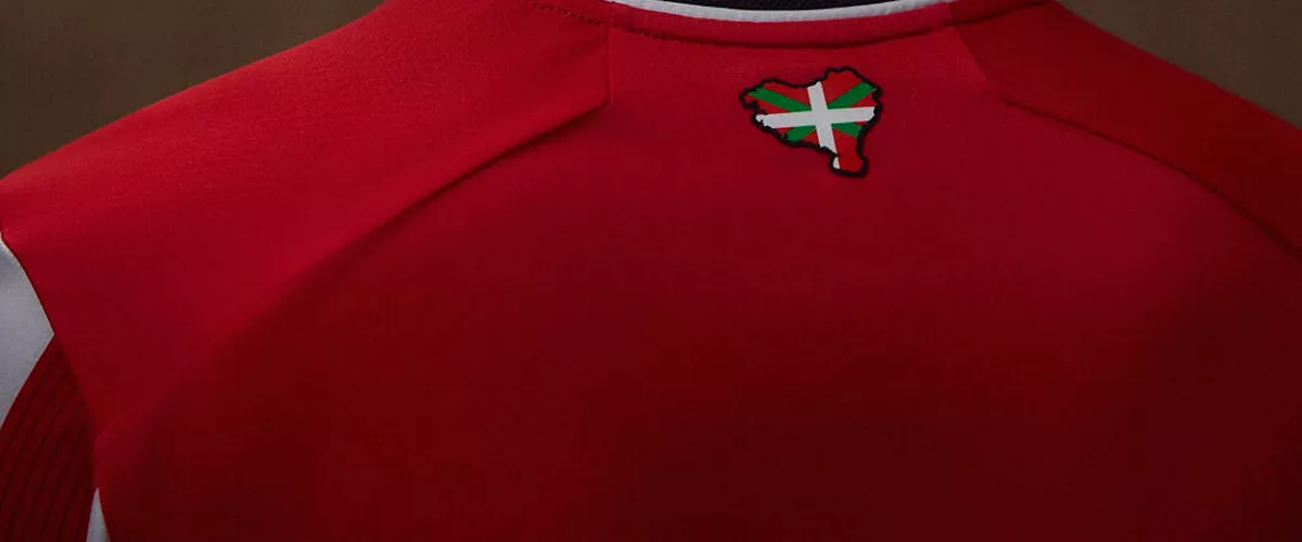 Athleticen kamiseta berriarekin polemika bat sortu nahi izan du UPNk