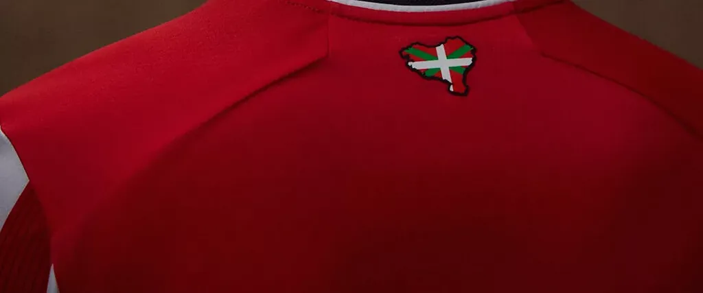 Athleticen kamiseta berriarekin polemika bat sortu nahi izan du UPNk