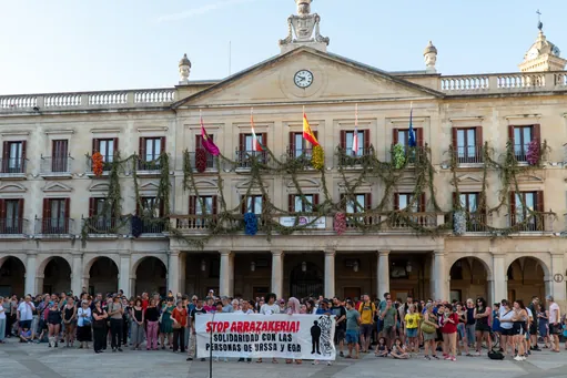 Azken "operazio arrazista eta mediatikoa" salatu dute Gasteizen