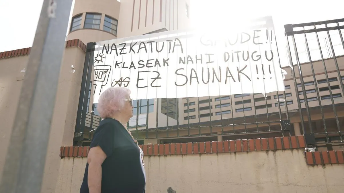 Muturreko beroari aurre egiteko "utzikeria instituzionala" salatu dute Bilboko guraso-elkarteek