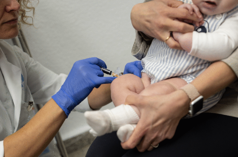 Fiskaltzak artxibatu egin du Osakidetzako txerto iraungien kasua