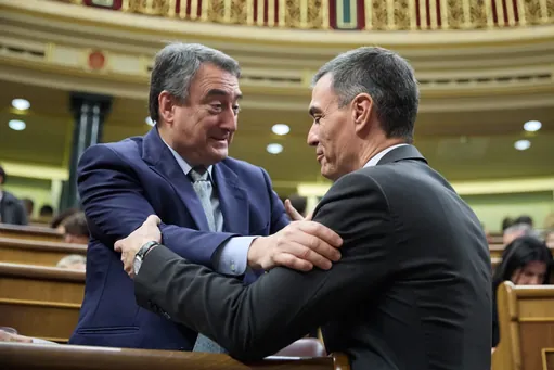 EAJ eta Tubos Reunidos ere seinalatu dituzte PSOEren ustelkeria kasuen informazioetan