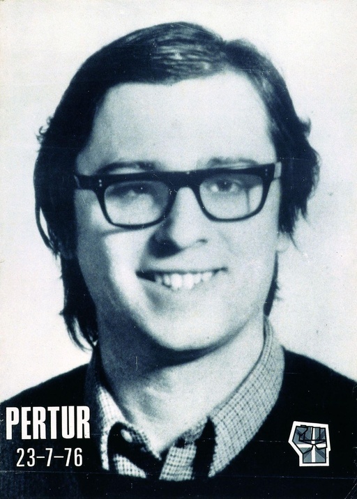 Pertur, 50 urte zain