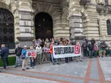 4.000 euroko isunekin zigortu dituzte Subflubiala Ez plataformako zazpi kide