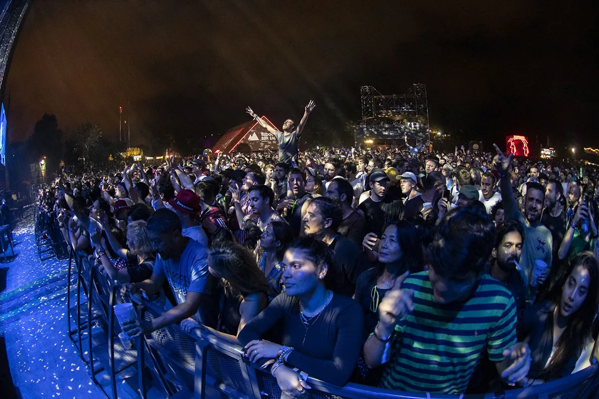BBK Live, Last Tour eta laguntza instituzionala: milioi askoko aliantzak