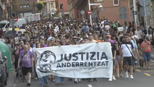 Anderrentzat justizia exijitu dute berriz Santurtzin