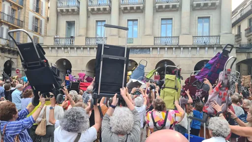 Elkartasuna ez dela delitua aldarrikatu du berriz Donostiako KASek