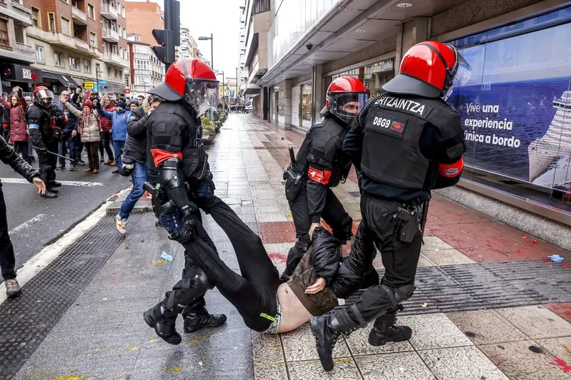 Inpunitate polizialaren beste adibide bat: 2024ko Martxoaren 3ko kargen auzia, artxibatuta