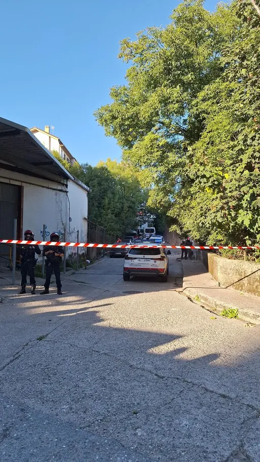 30 pertsona etxegabetu nahi dituzte gaur Donostiako Herrera auzoan