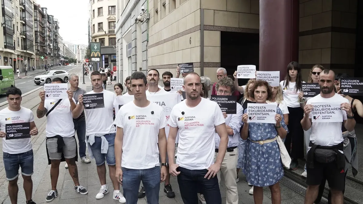Epaitegiek uko egin diote Iker Arana foam-bala batekin zauritu zuen ertzainaren arduraduna ikertzeari