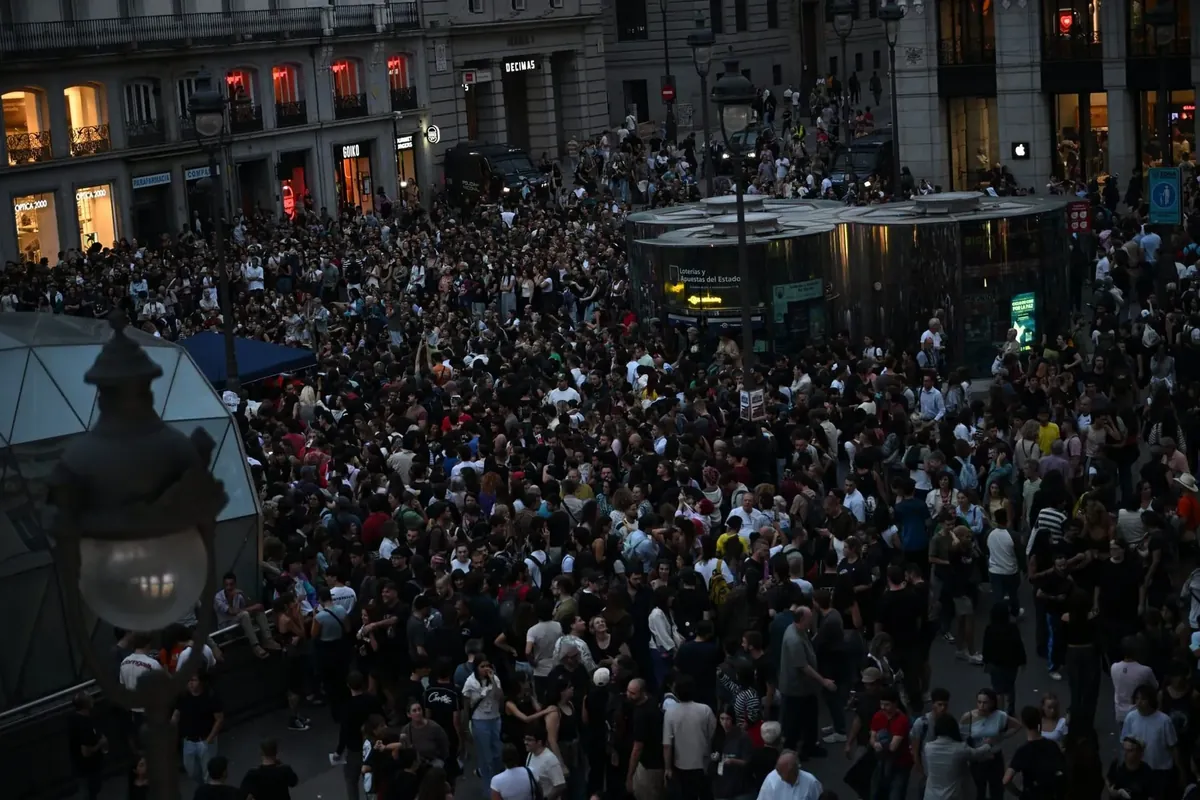 Soleko kanpaldia bosgarren gauera iritsi da eta kazeroladak deitu dituzte Estatu osoan