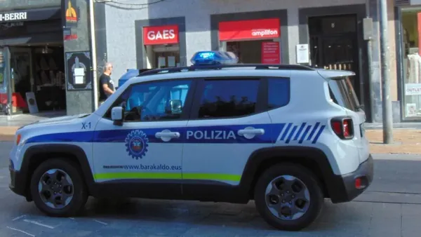 Barakaldoko Udaltzaingoak etxerik gabeko bi pertsona tirokatu izana artxibatu du epaile batek