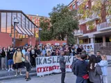 Miguel de Unamunoko hezkuntza-komunitateak salatu du etxegabetze arriskuan daudela sei ikasle
