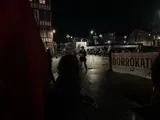 19 urteko neska batek bere buruaz beste egin zuen irailean, gizon batek bortxatu ondotik