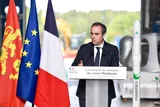 Frantziako Gobernua hasi da mobilizazioetako zenbait eskakizun onartzen, berme gabe bada ere